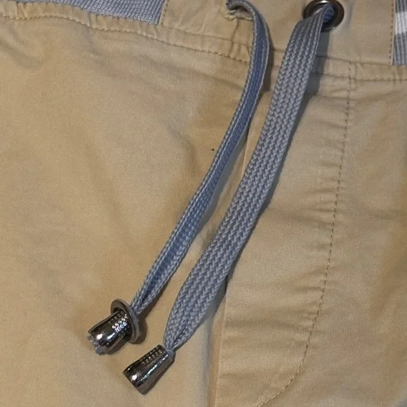 Men's Beige Athletic Shorts with Drawstring - Picture 4 of 11